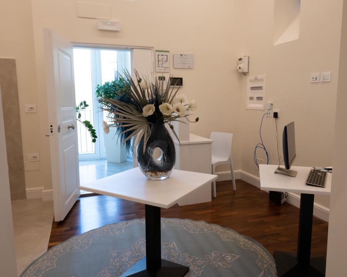 Bernini House Naples Hotel Eksteriør billede