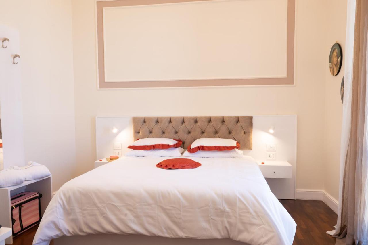 Bernini House Naples Hotel Eksteriør billede